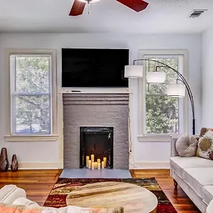 Modern Luxury 1 Mile From Forsyth Park Savannah